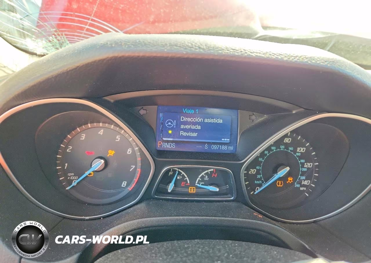 2014 Ford Focus Se VIN:1FADP3K21EL102724 - 9