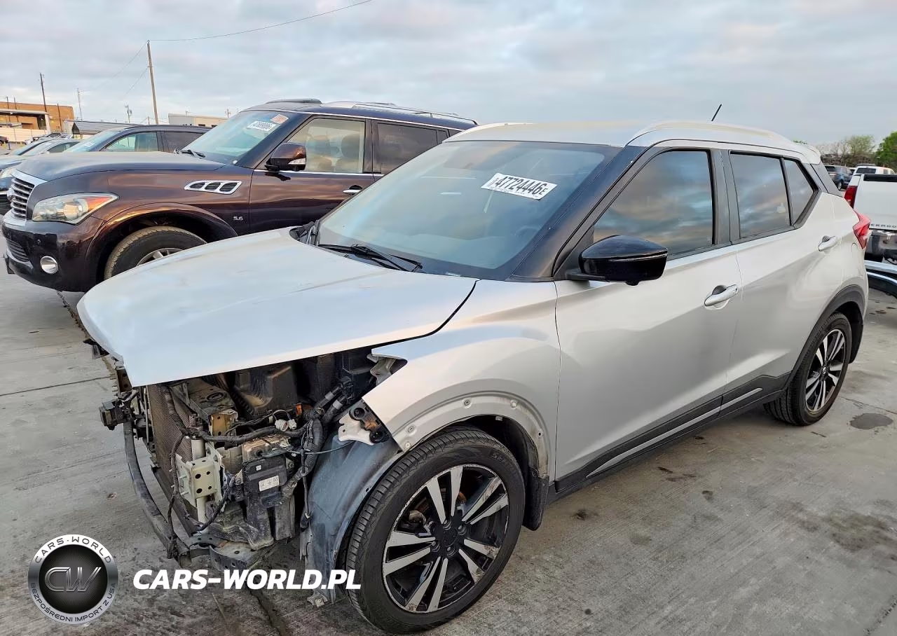 2018 Nissan Kicks Sr