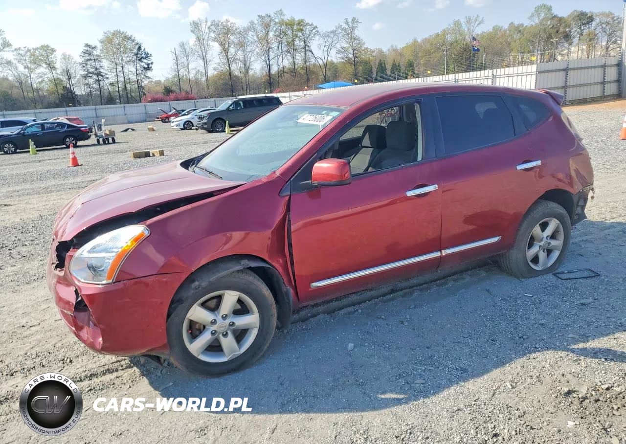 2013 Nissan Rogue S – zdjęcie 1 z 12
