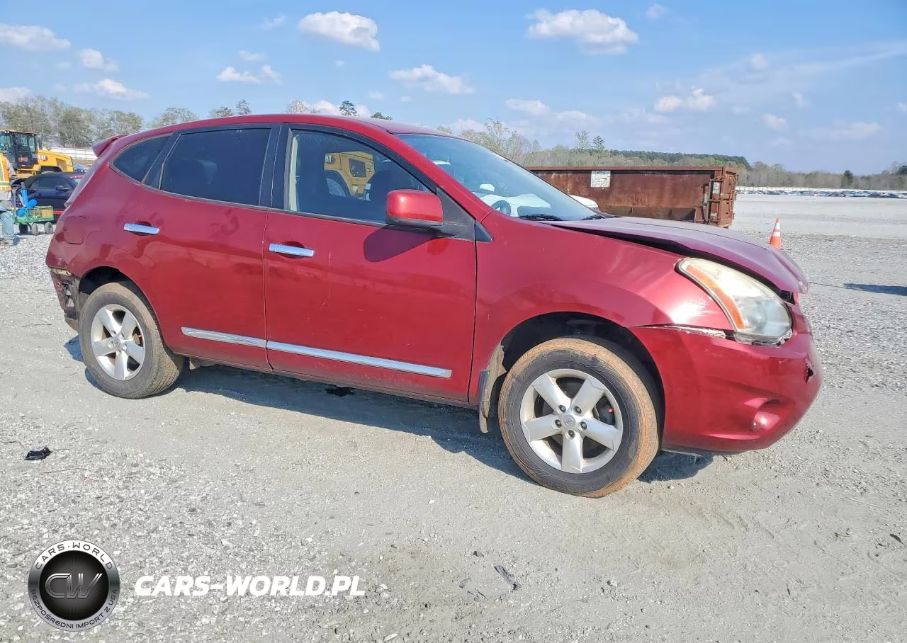 2013 Nissan Rogue S VIN:JN8AS5MT8DW002201 - 4