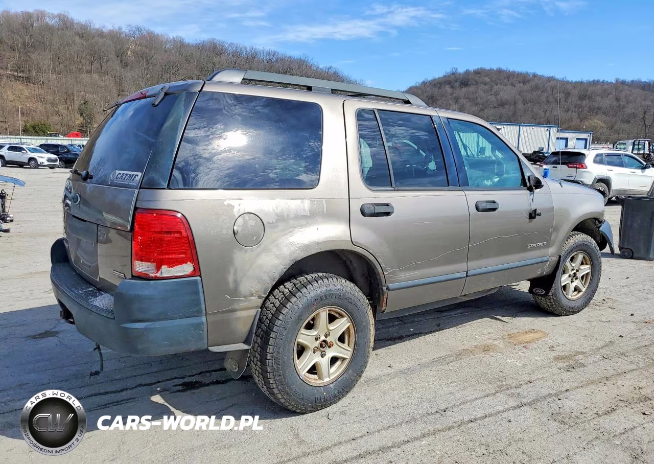 2005 Ford Explorer Xls VIN:1FMZU72K45UB00052 - 3