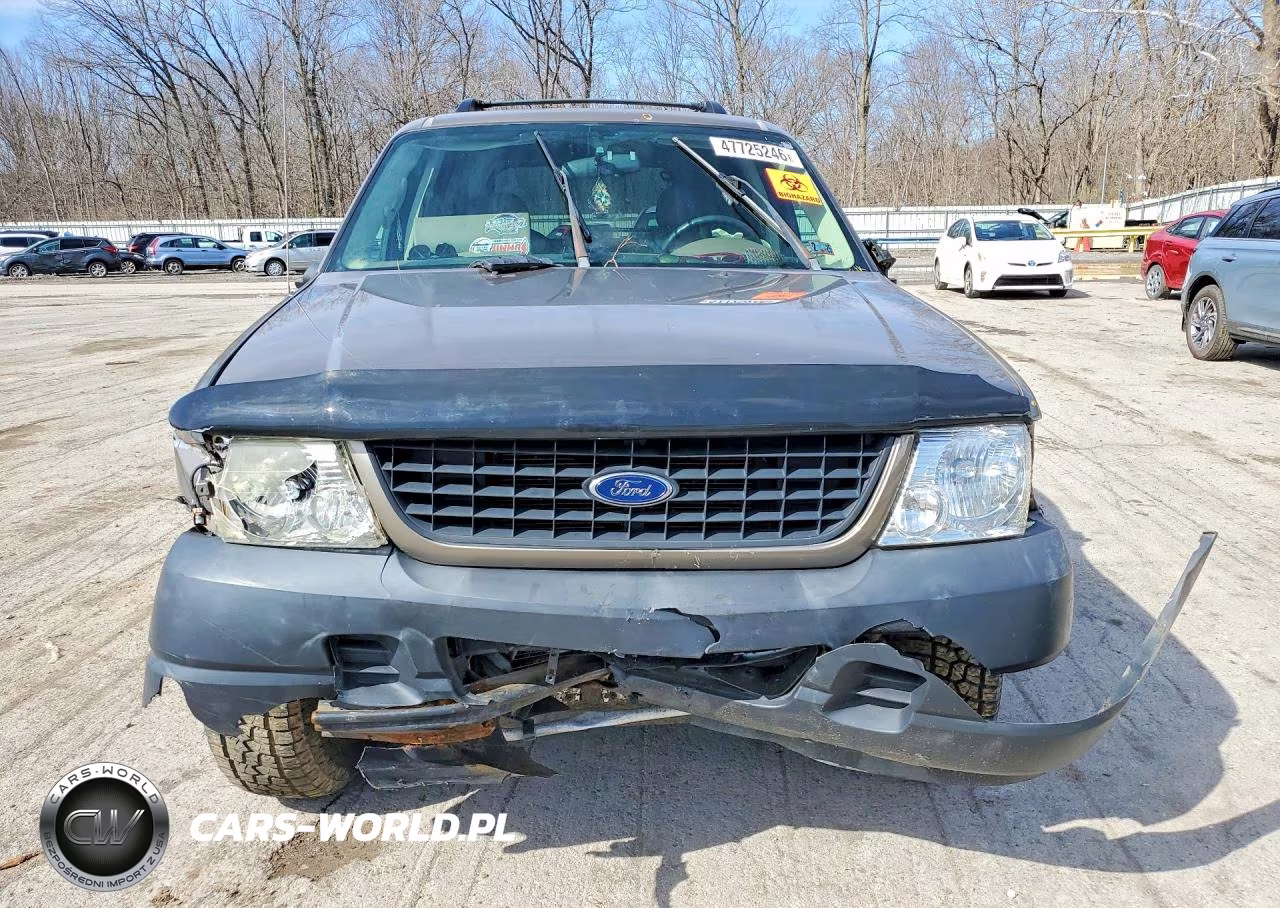 2005 Ford Explorer Xls VIN:1FMZU72K45UB00052 - 5