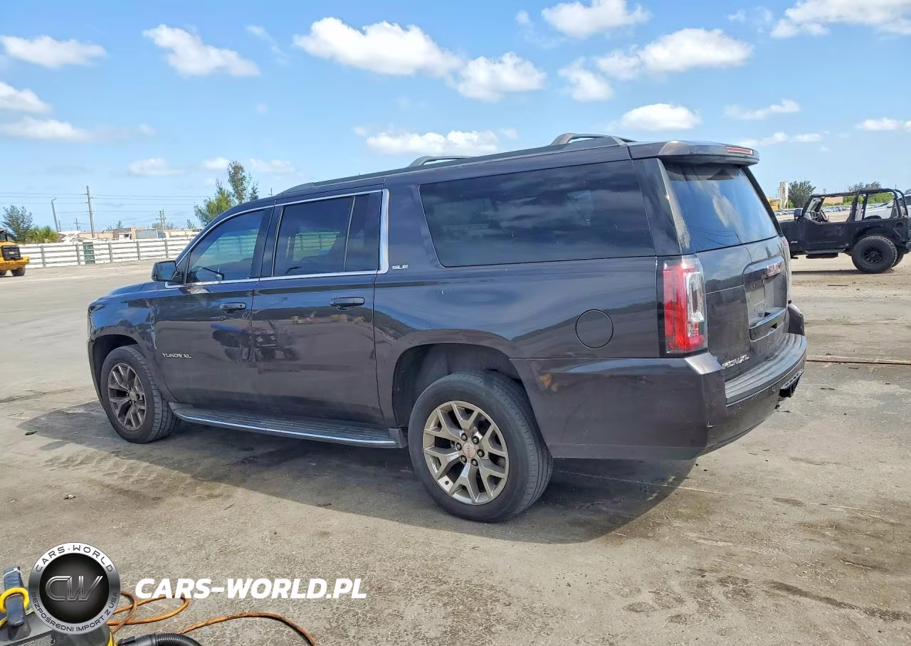 2016 GMC Yukon Xl C1500 Sle VIN:1GKS1FKC3GR402587 - 2