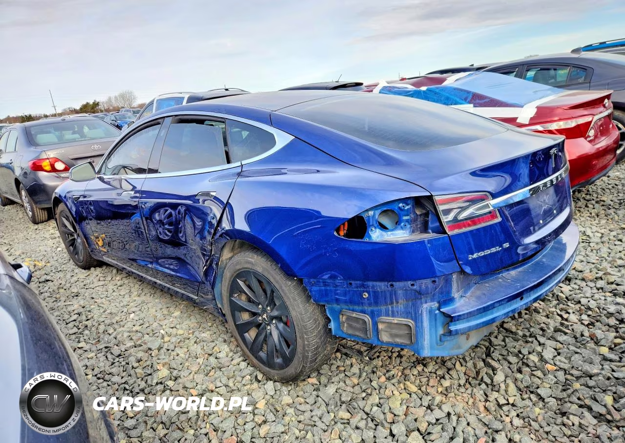 2018 Tesla Model S VIN:5YJSA1E20JF268300 - 2