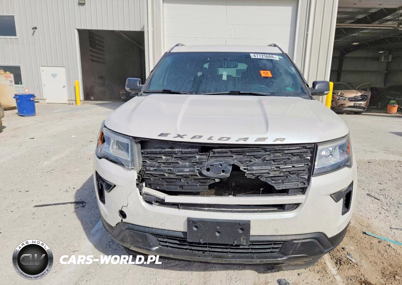 2018 Ford Explorer Xlt VIN:1FM5K8D87JGC70622 - 5