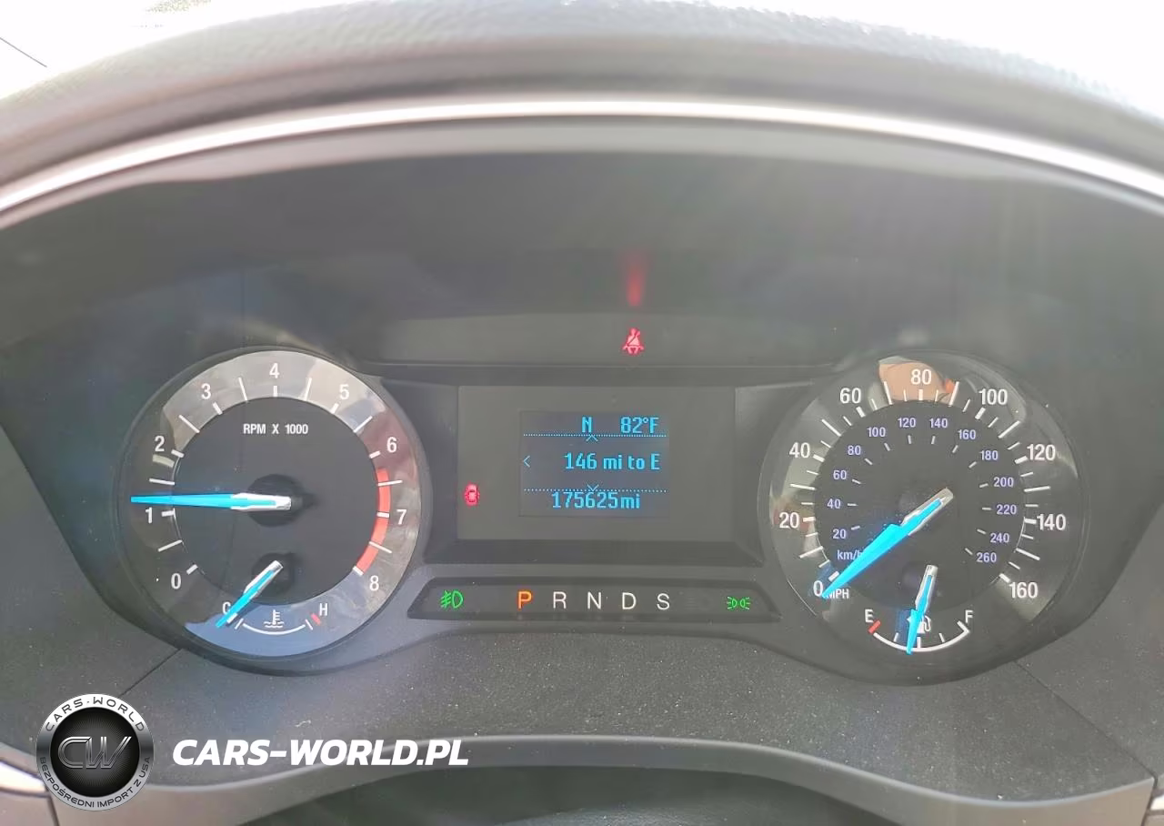 2016 Ford Fusion S VIN:3FA6P0G79GR300628 - 9