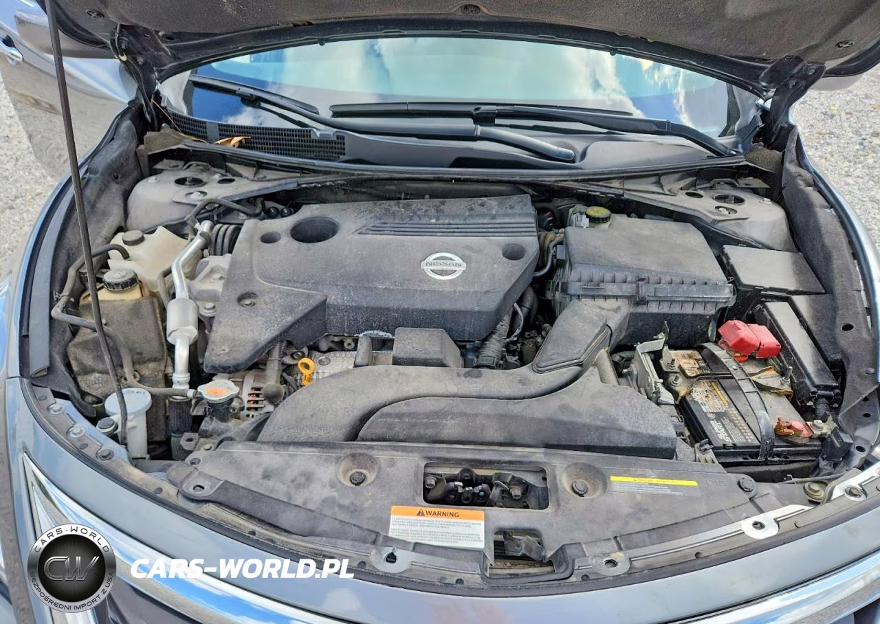 2015 Nissan Altima 2.5 S VIN:1N4AL3APXFC574806 - 11
