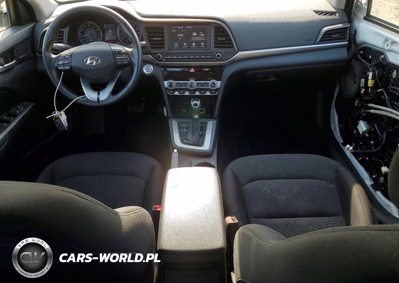 2019 Hyundai Elantra Value Edition VIN:5NPD84LF1KH403511 - 8