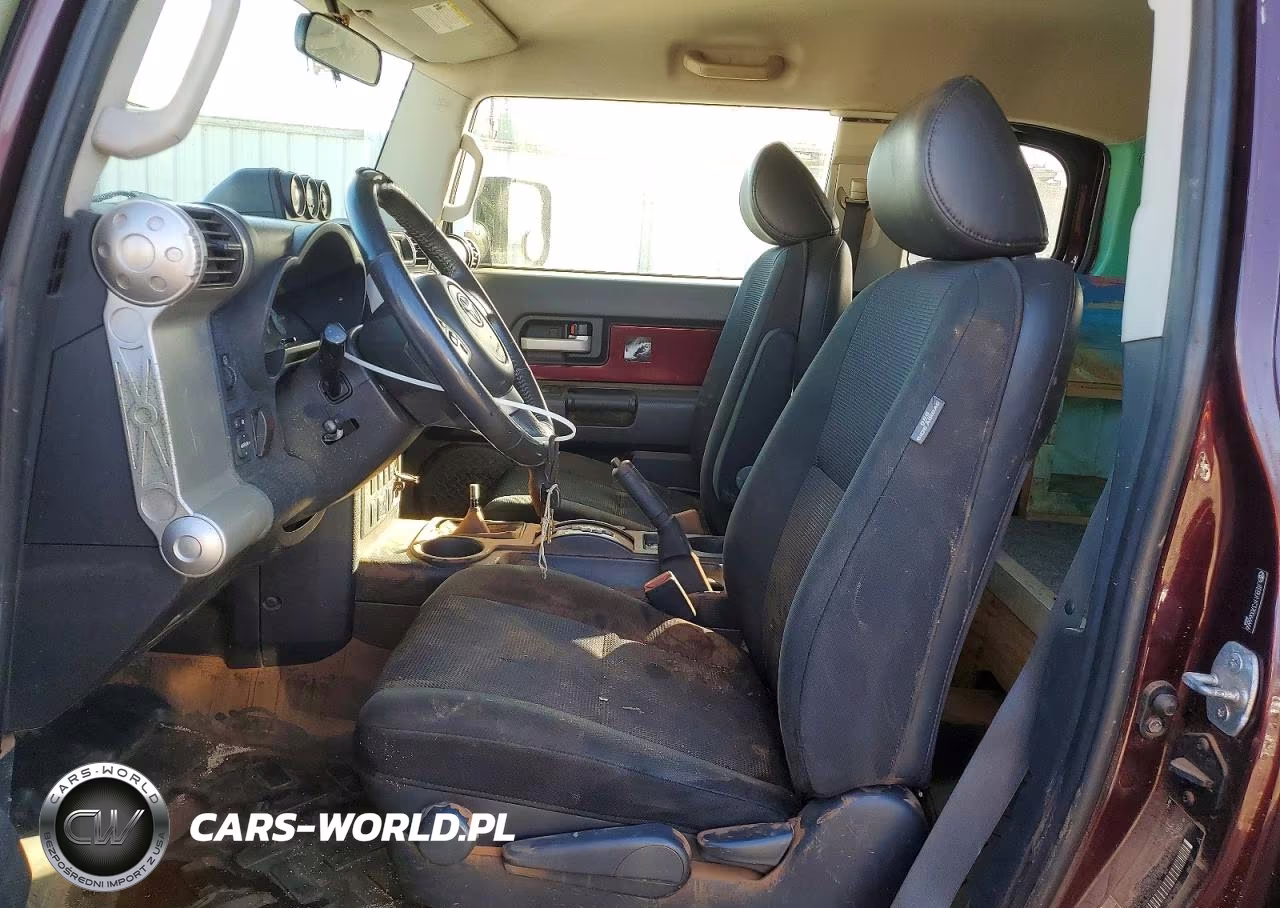 2007 Toyota Fj Cruiser Base VIN:JTEBU11F370066666 - 7