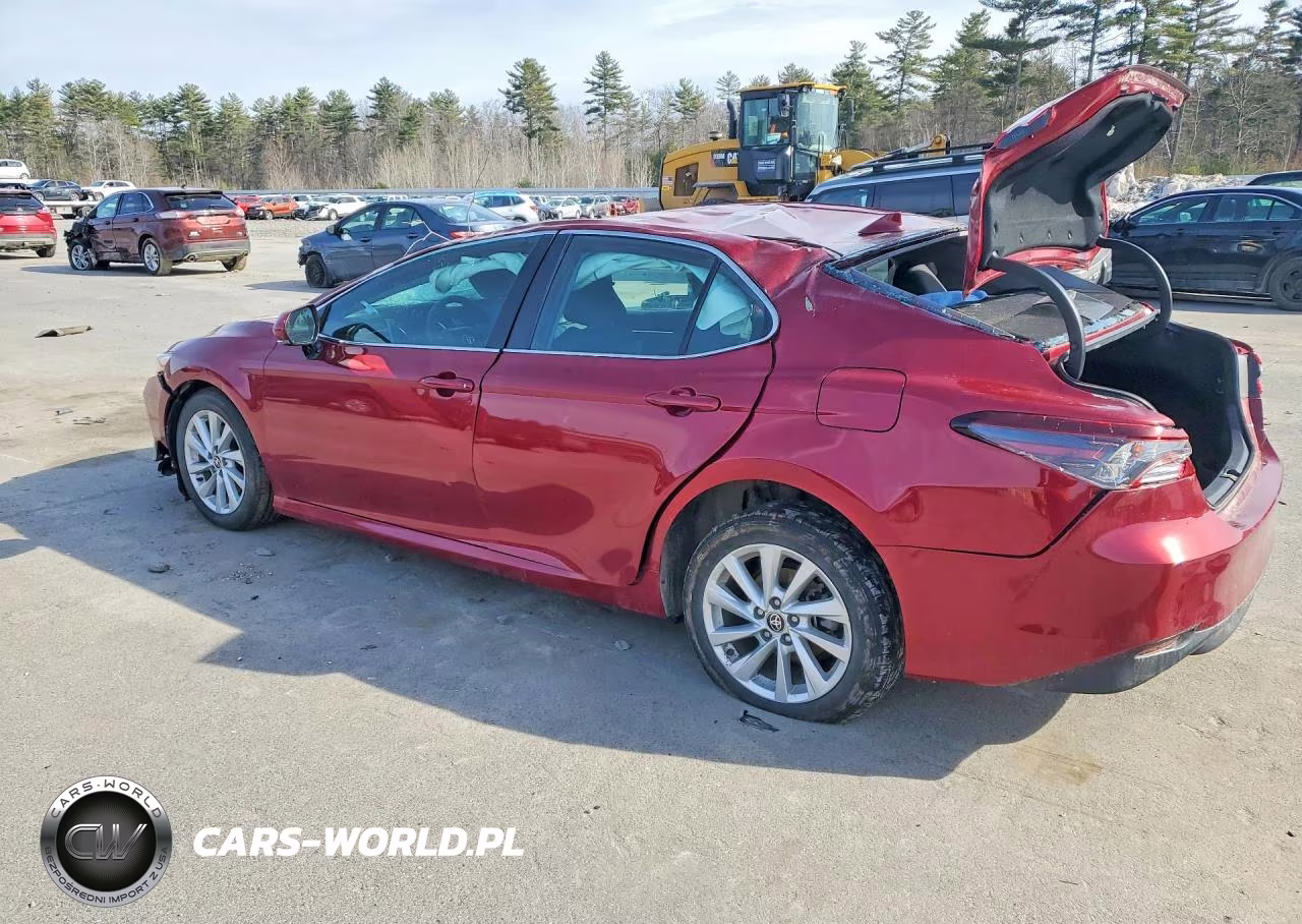 2022 Toyota Camry Le VIN:4T1C11BK9NU067786 - 2
