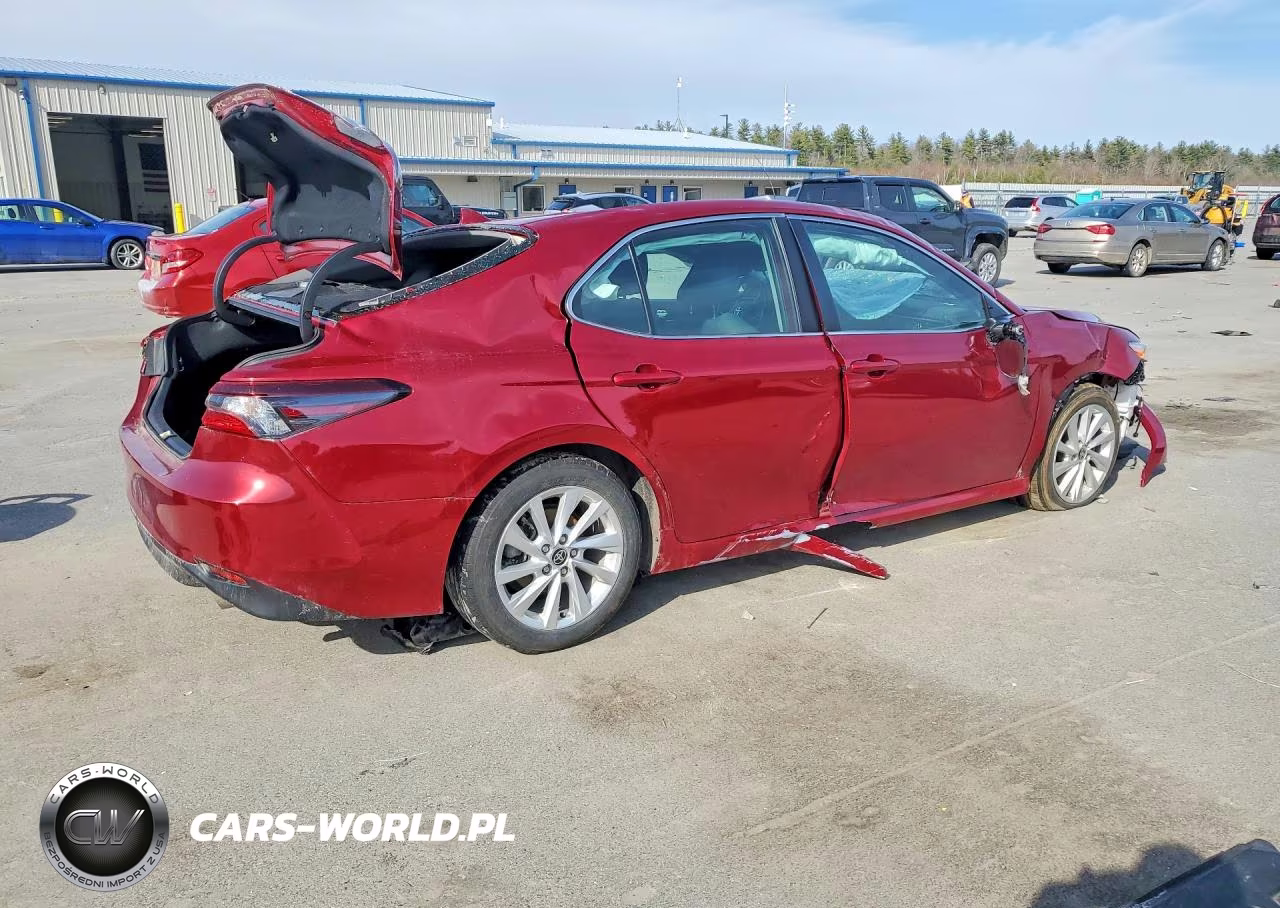 2022 Toyota Camry Le VIN:4T1C11BK9NU067786 - 3