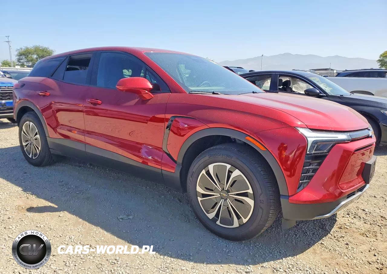 2025 Chevrolet Blazer Lt VIN:3GNKDBRM0SS258021 - 4