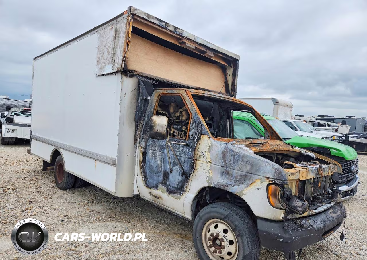 2002 Ford Econoline E350 Super Duty Cutaway Van VIN:1FDWE35L42HA94755 - 4