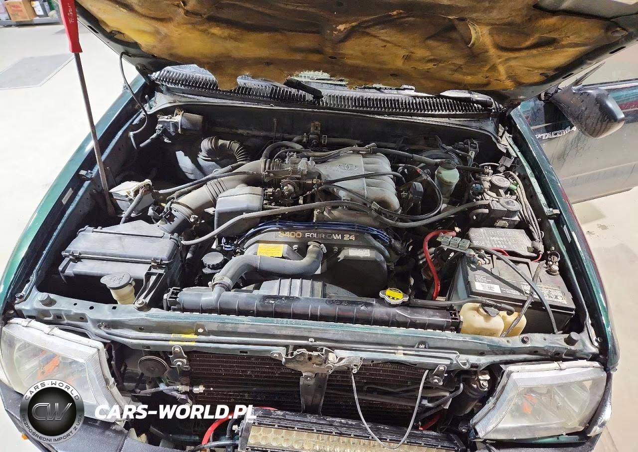 2000 Toyota Tacoma V6 VIN:4TAWN72N1YZ655137 - 11