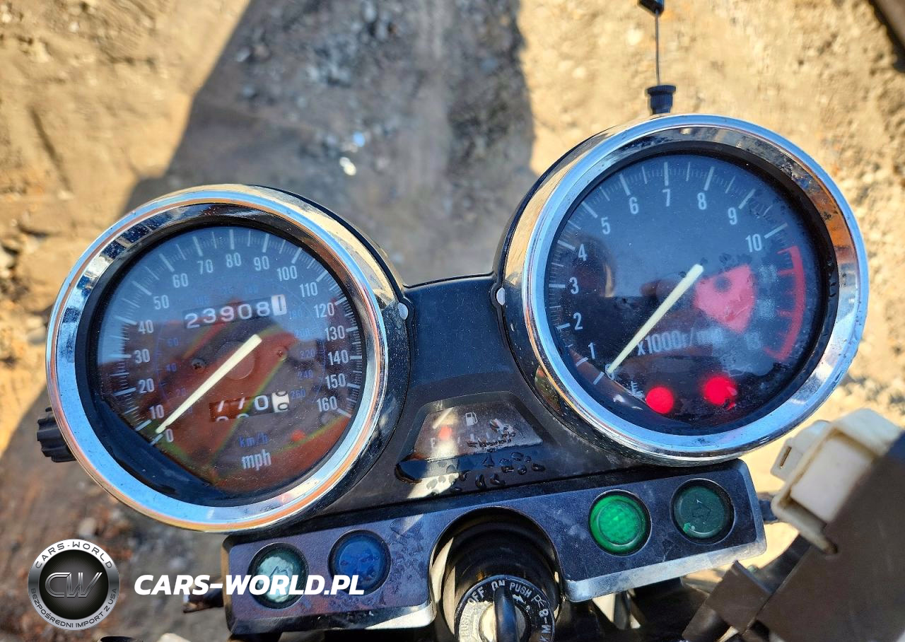 1999 Kawasaki Zr1100 C VIN:JKAZRBC13XA022795 - 7