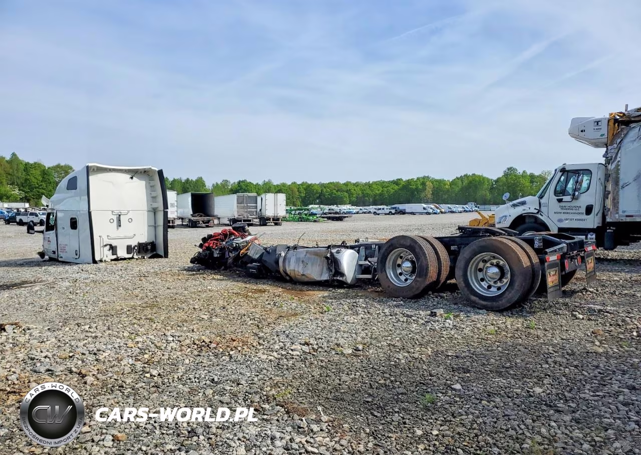 2024 Peterbilt 579 Semi Truck VIN:1XPBD49X9RD673295 - 3