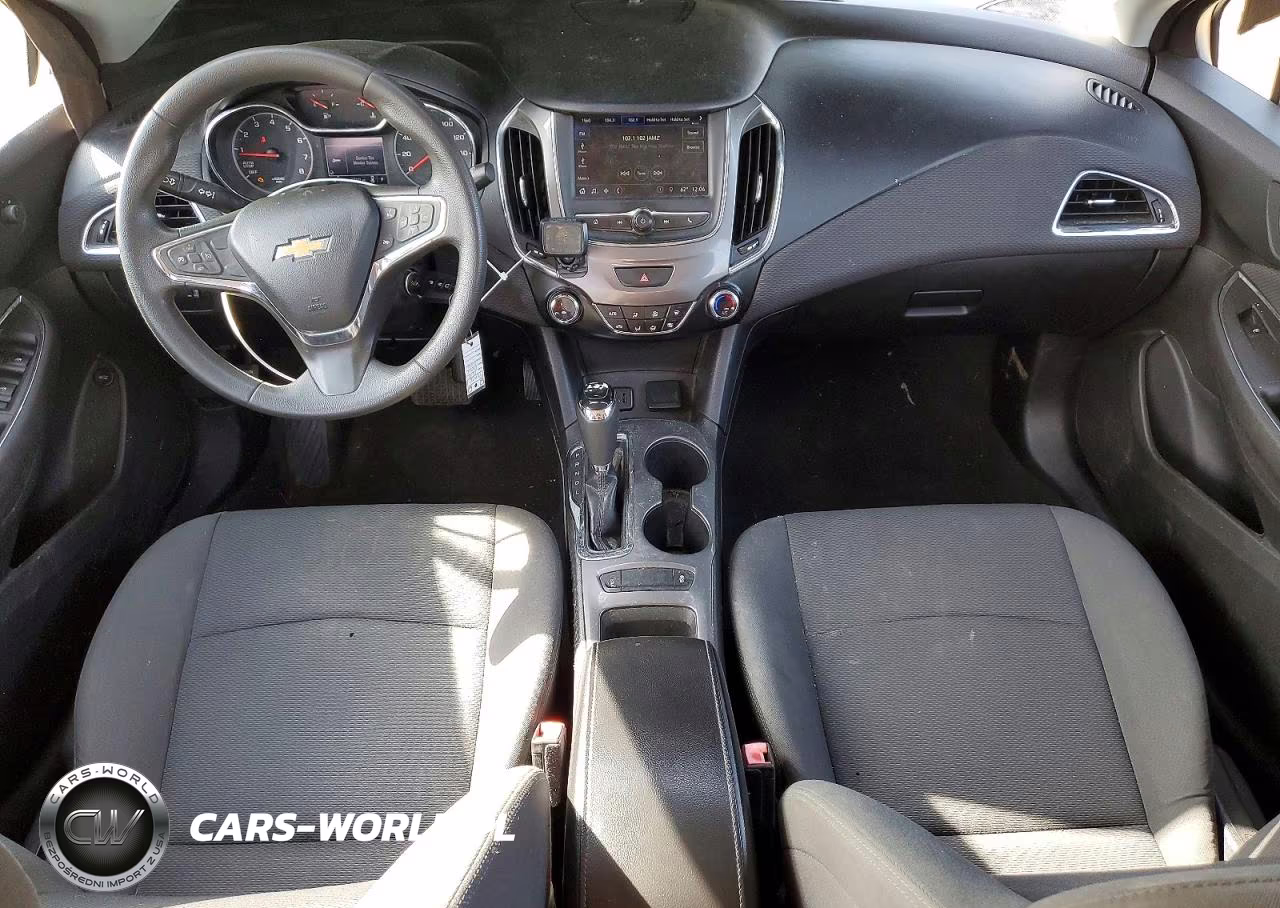 2019 Chevrolet Cruze Lt VIN:1G1BE5SM8K7127394 - 8
