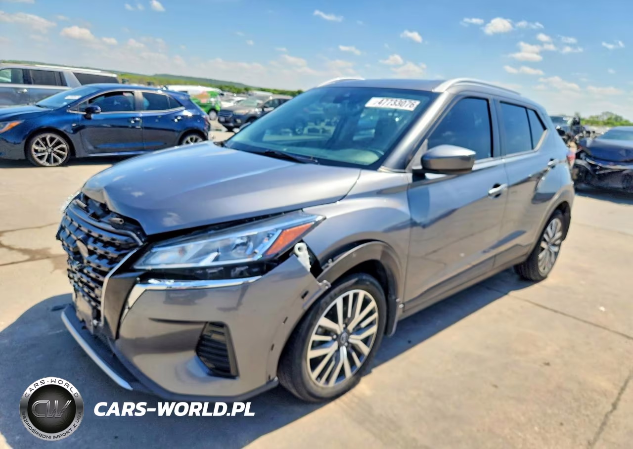 2022 Nissan Kicks Sv