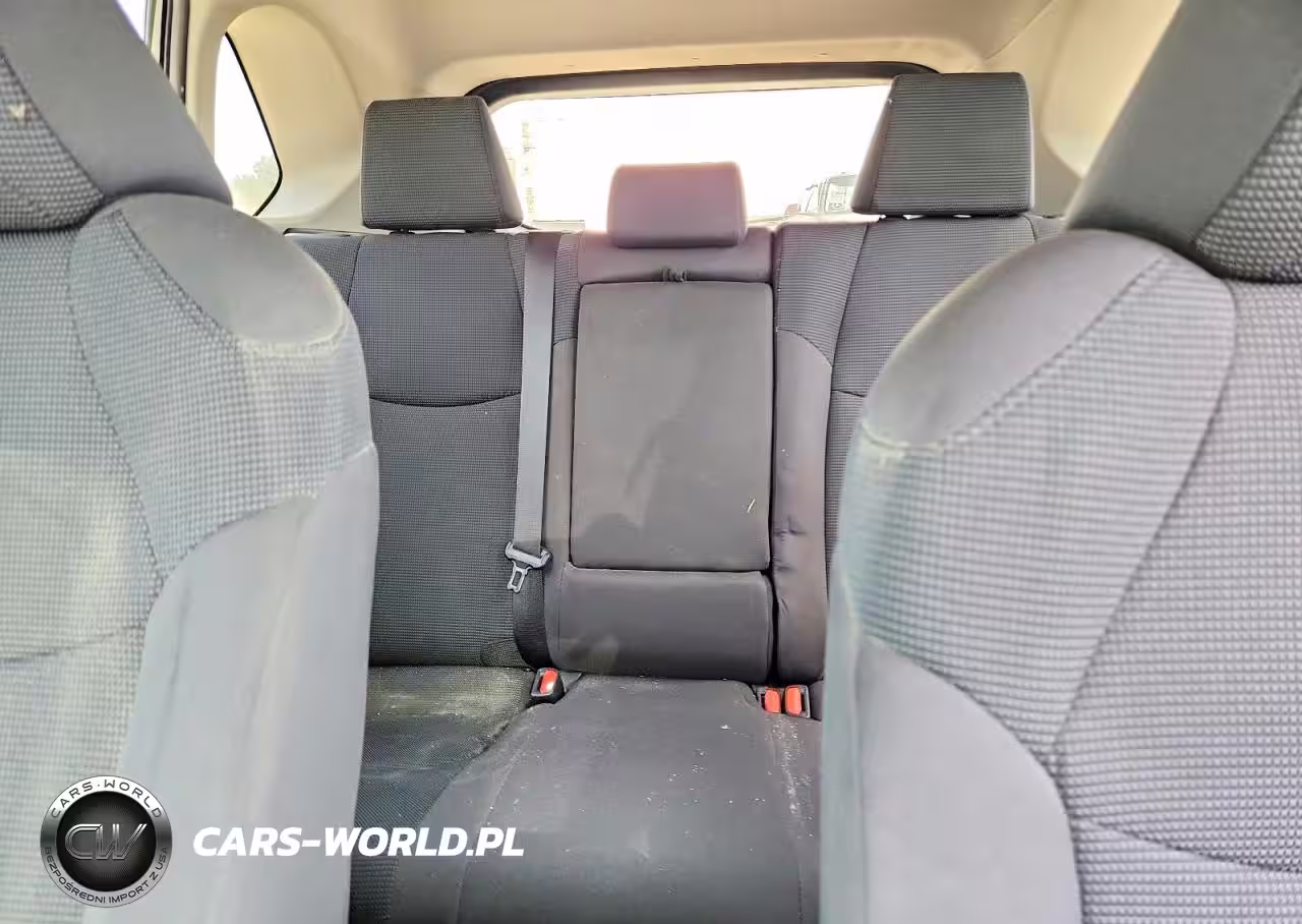 2021 Toyota Rav4 Hybrid Le VIN:4T3MWRFV0MU030995 - 10