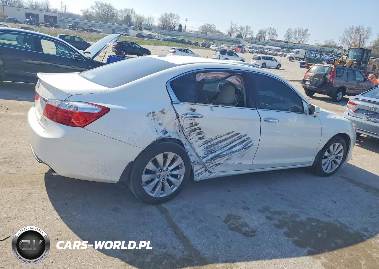 2013 Honda Accord VIN:1HGCR3F81DA023421 - 3