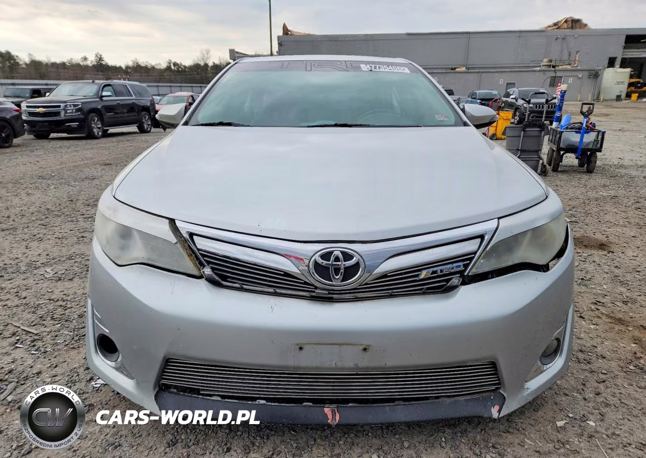 2014 Toyota Camry Xle VIN:4T4BF1FK6ER409966 - 5