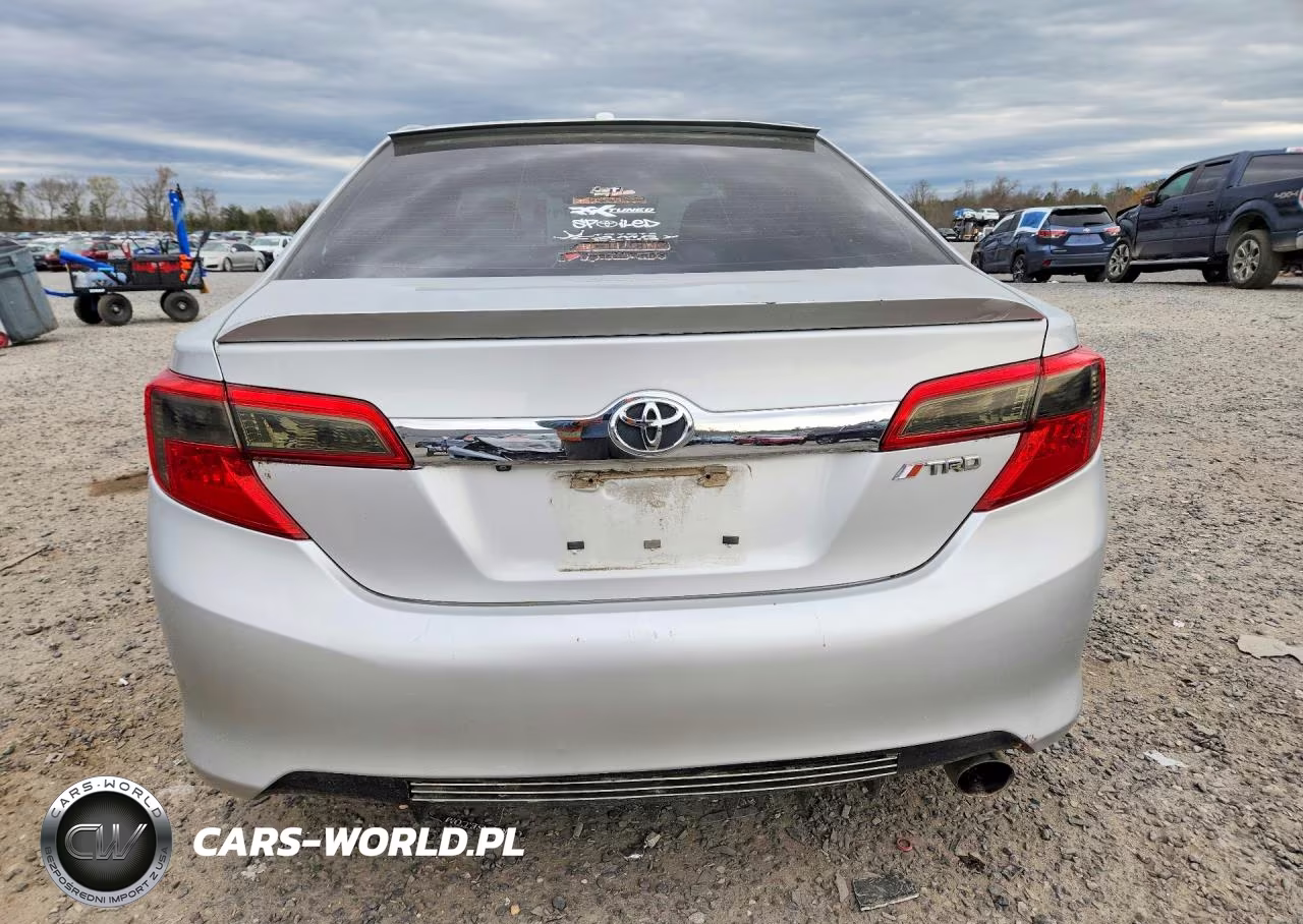 2014 Toyota Camry Xle VIN:4T4BF1FK6ER409966 - 6