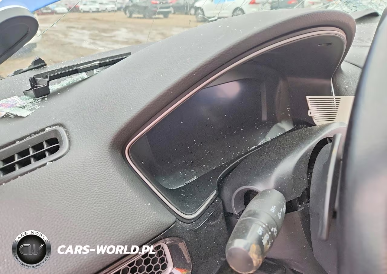 2024 Honda Civic Touring VIN:2HGFE1F95RH315281 - 9