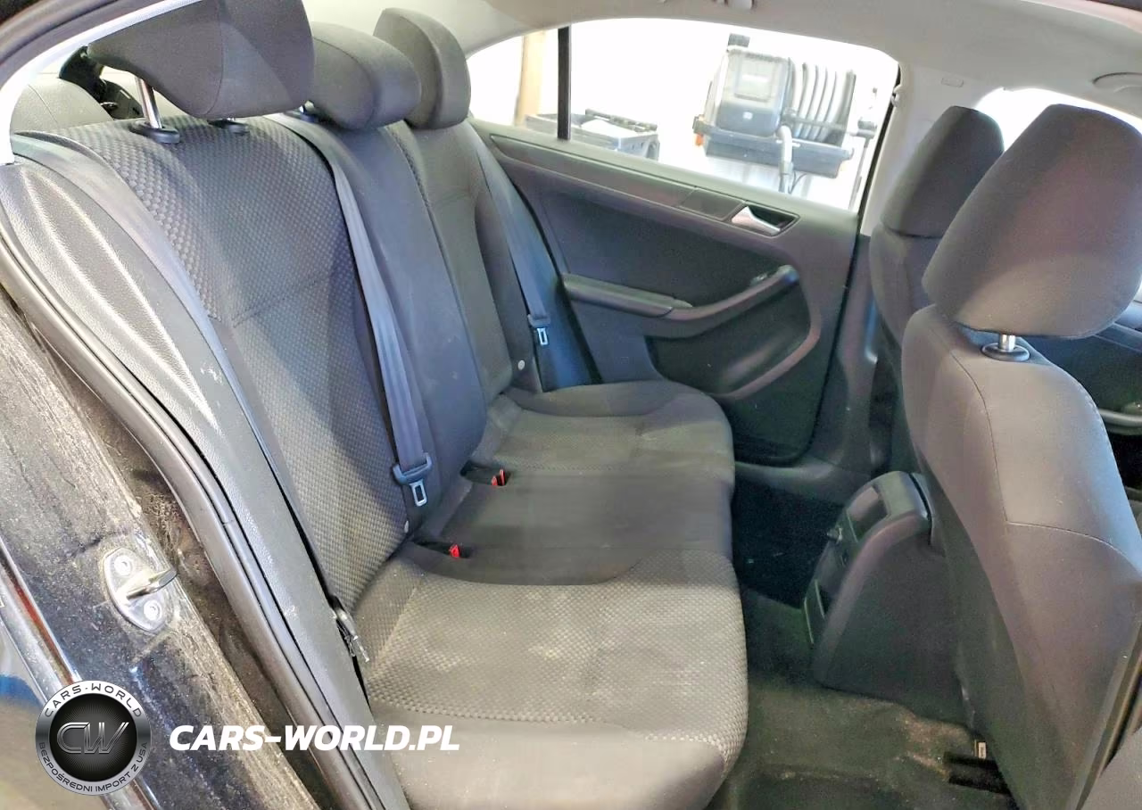 2014 Volkswagen Jetta VIN:3VW2K7AJXEM398810 - 10