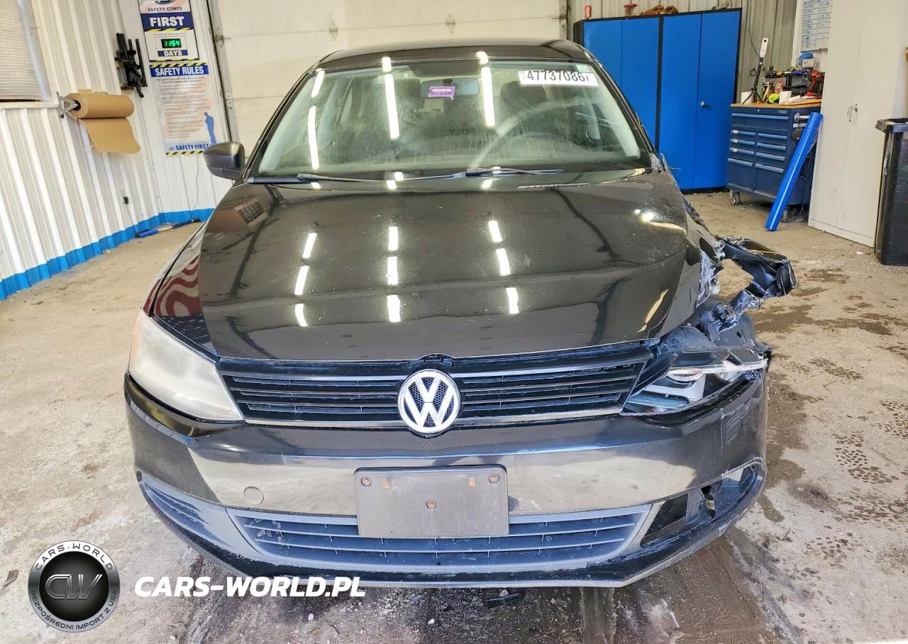 2014 Volkswagen Jetta VIN:3VW2K7AJXEM398810 - 5