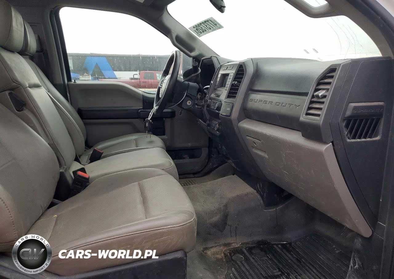 2020 Ford F550 VIN:1FDUF5GT4LEE09523 - 10
