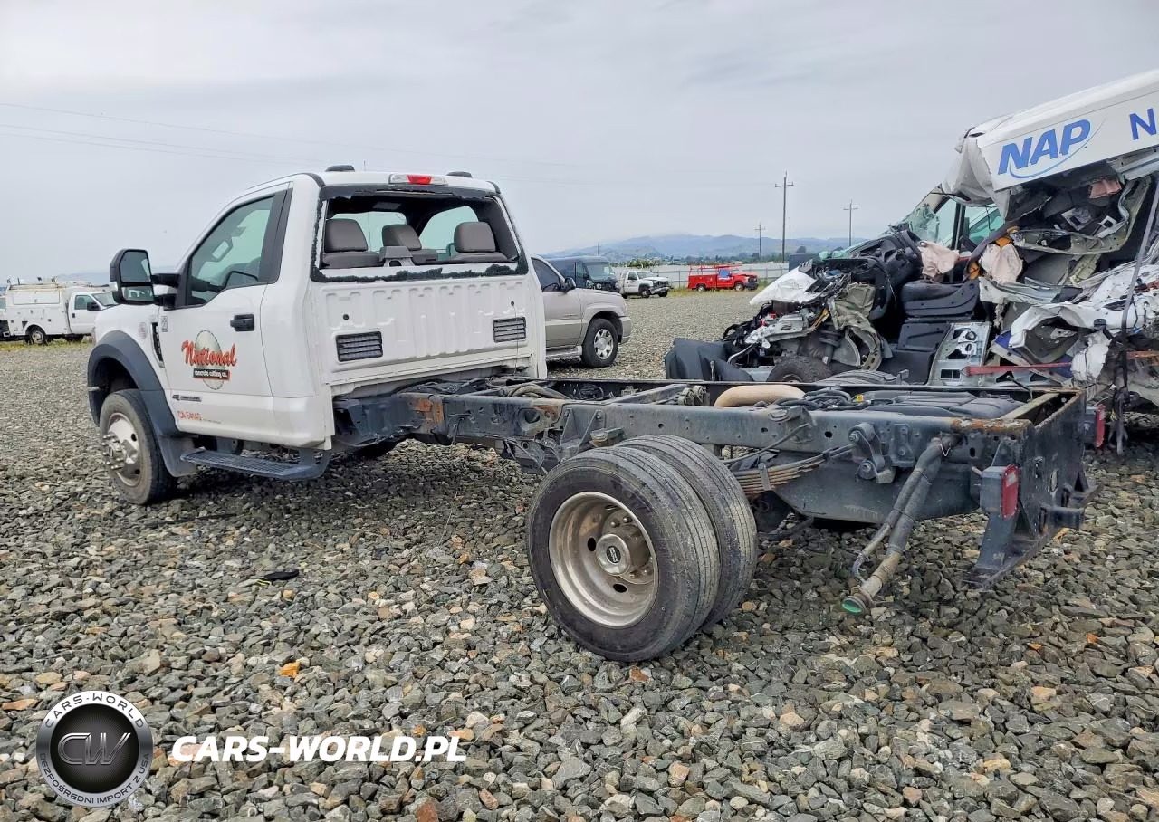 2020 Ford F550 VIN:1FDUF5GT4LEE09523 - 2