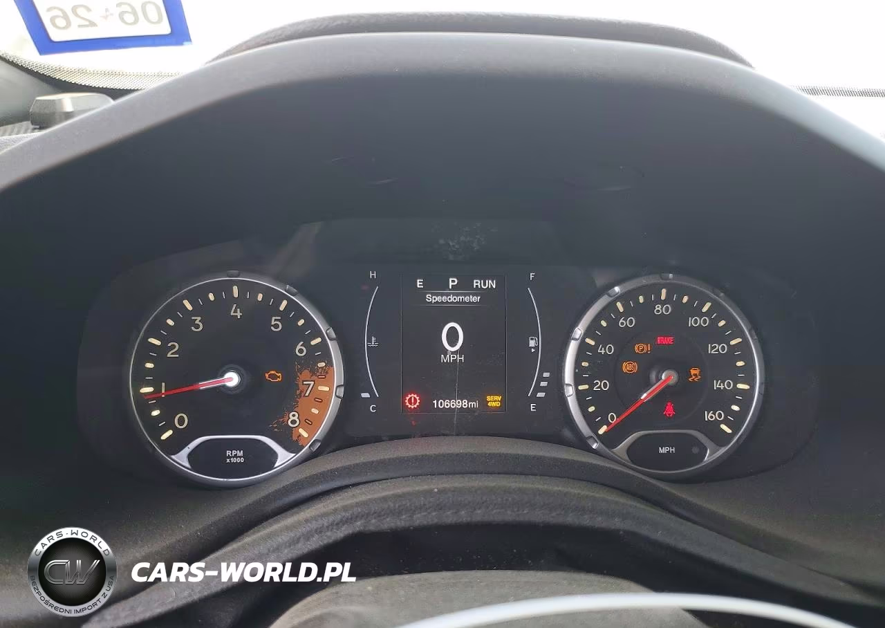2018 Jeep Renegade Sport VIN:ZACCJBAB4JPH81798 - 9