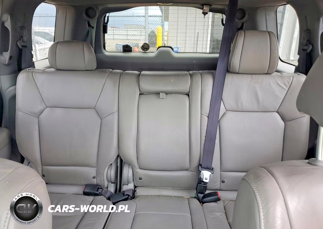 2009 Honda Pilot Touring VIN:5FNYF38879B020791 - 10