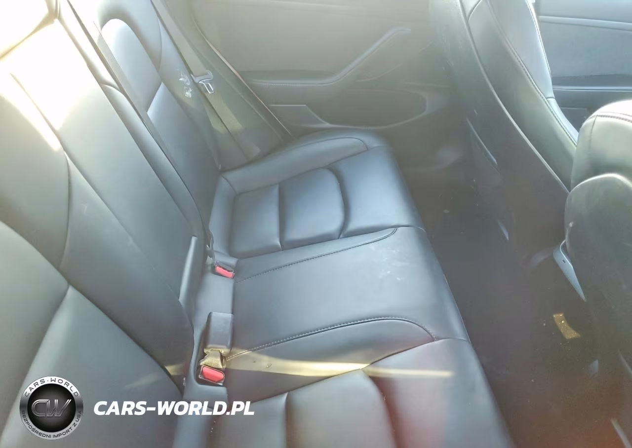 2021 Tesla Model 3 VIN:5YJ3E1EA0MF871820 - 10