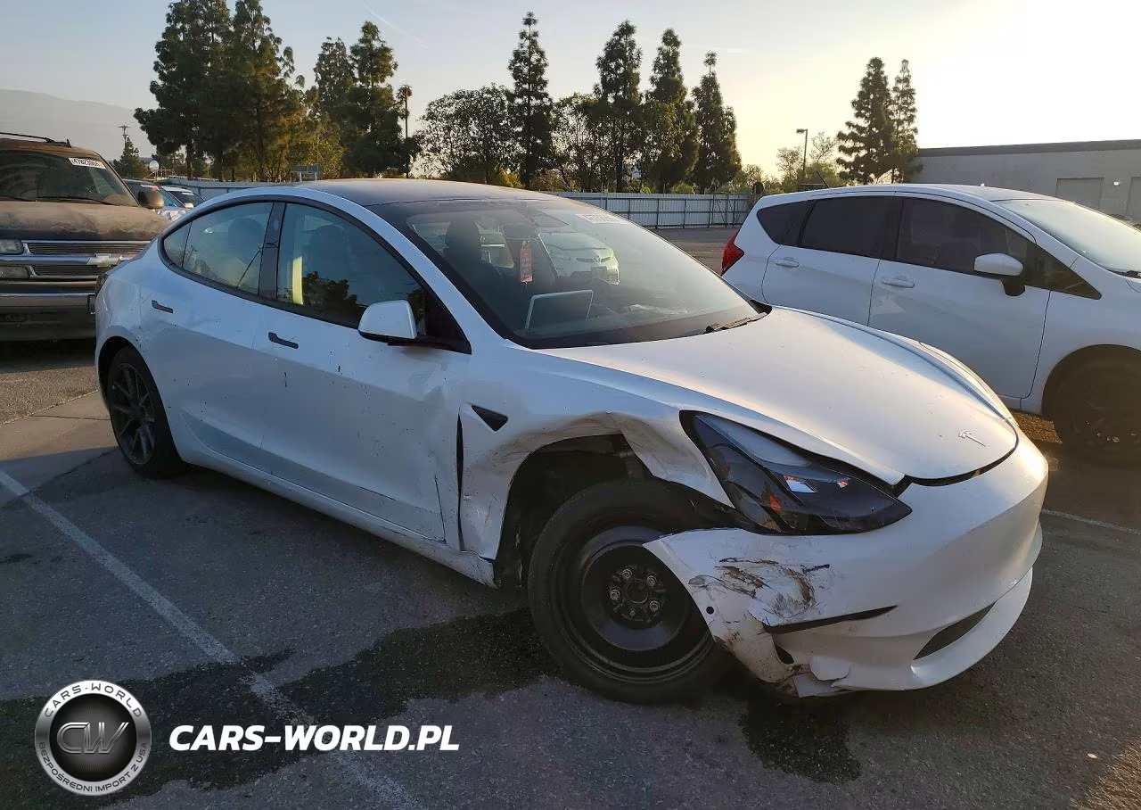 2021 Tesla Model 3 VIN:5YJ3E1EA0MF871820 - 4