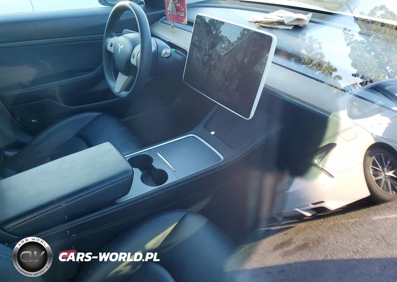 2021 Tesla Model 3 VIN:5YJ3E1EA0MF871820 - 9