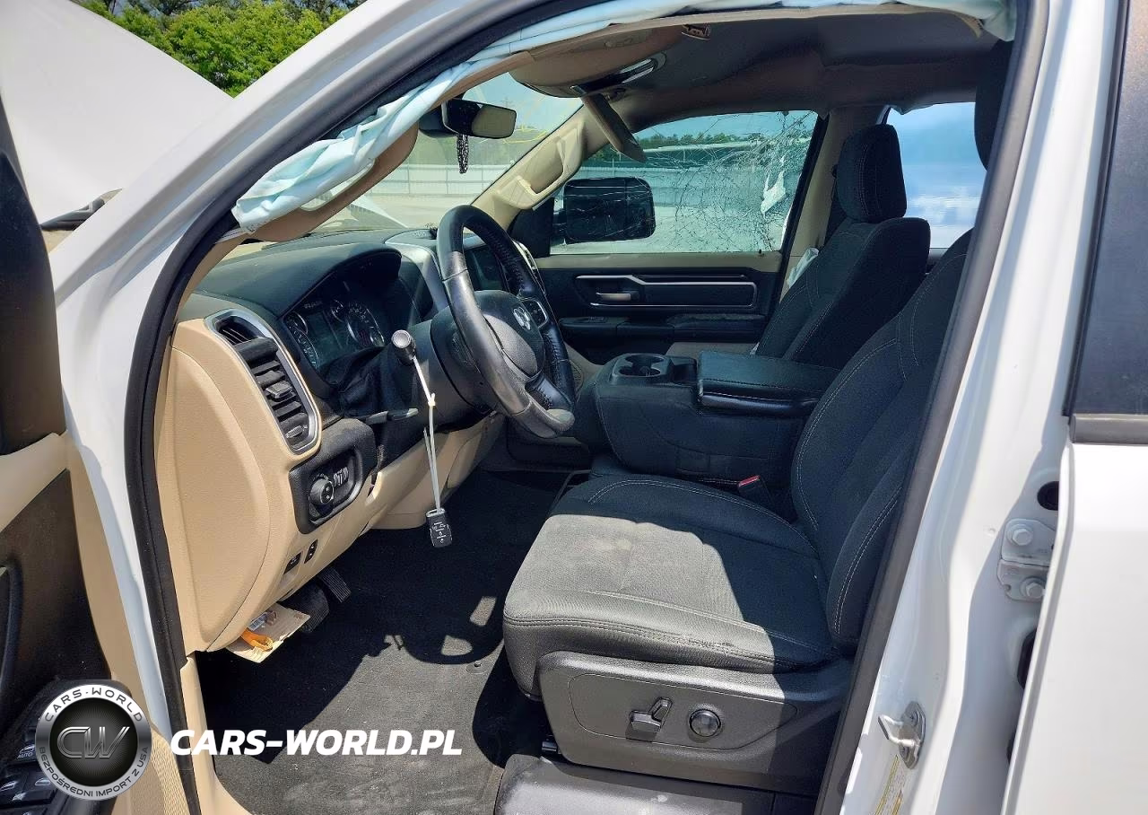 2019 Ram 1500 Big Horn VIN:1C6SRFBT3KN822345 - 7