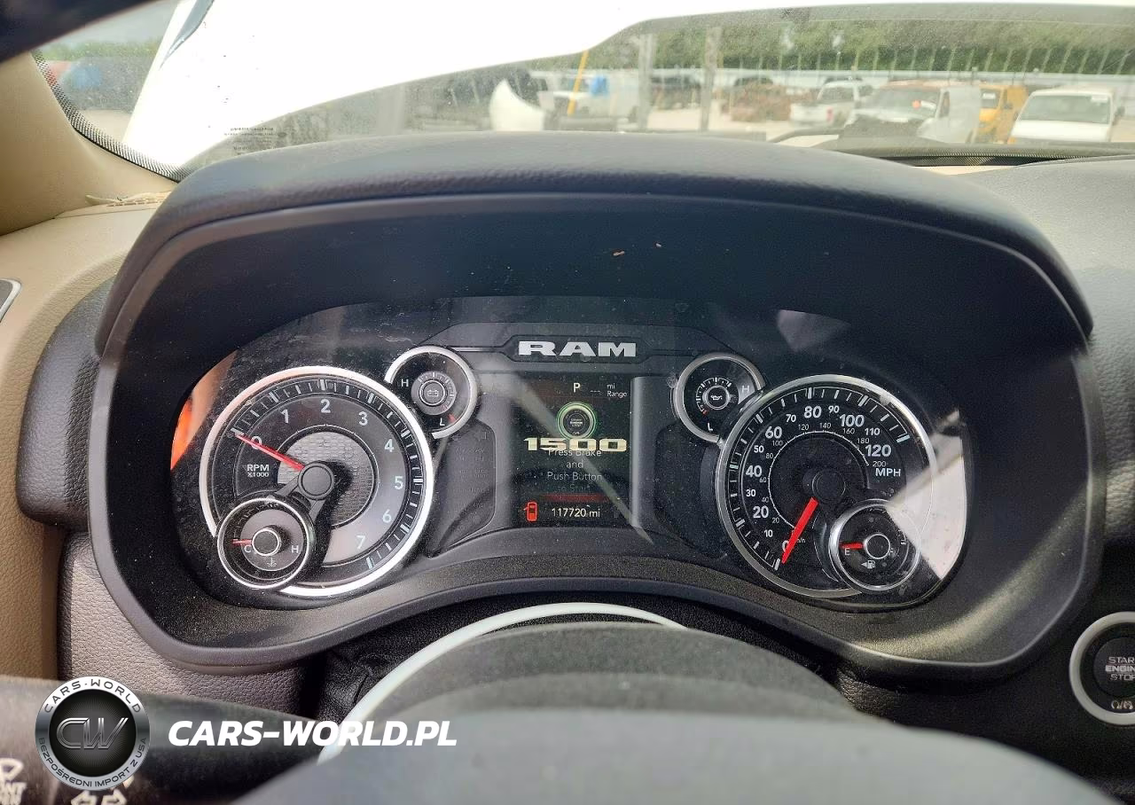2019 Ram 1500 Big Horn VIN:1C6SRFBT3KN822345 - 9
