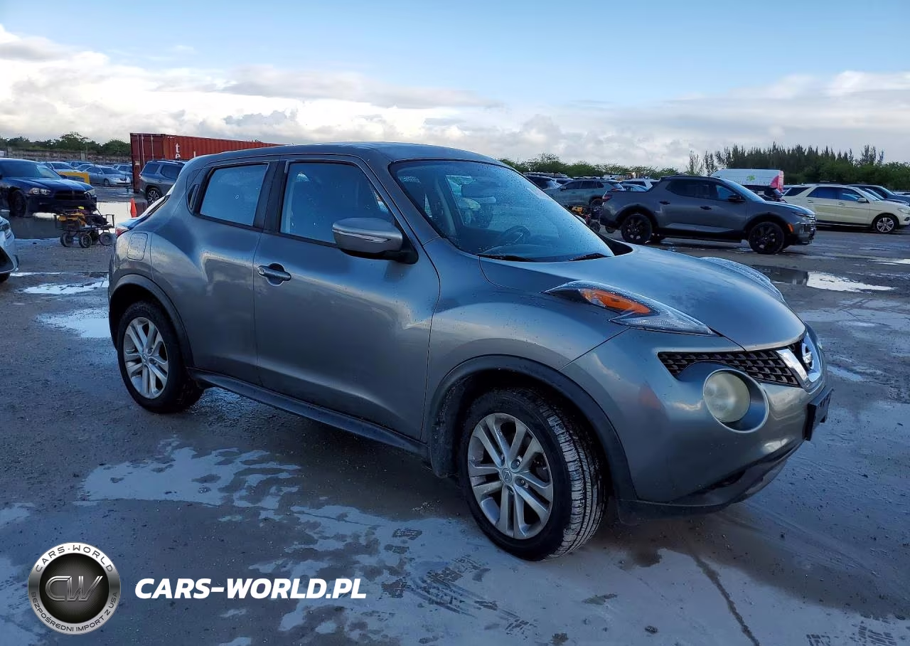 2016 Nissan Juke S VIN:JN8AF5MR0GT606520 - 4