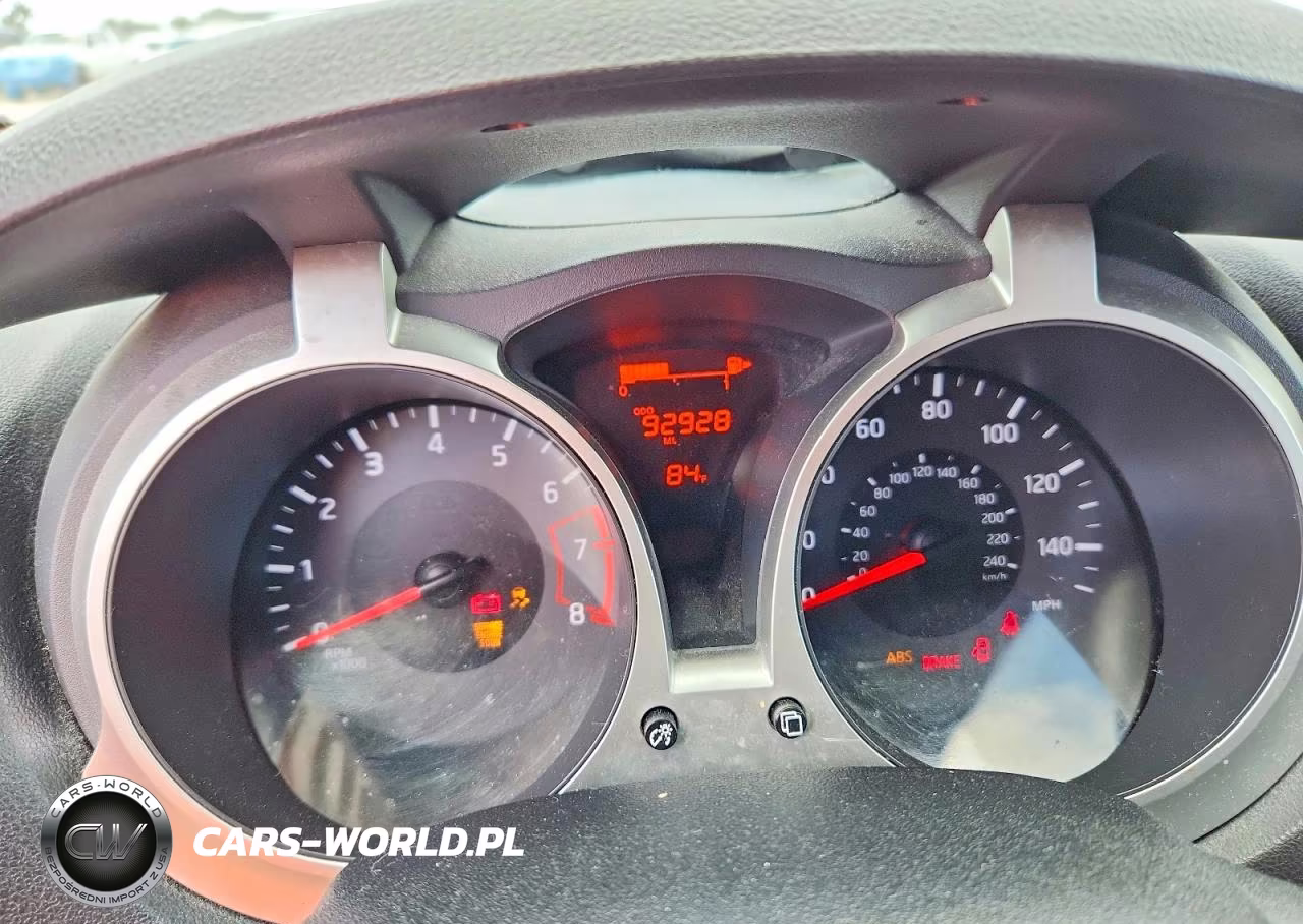 2016 Nissan Juke S VIN:JN8AF5MR0GT606520 - 9