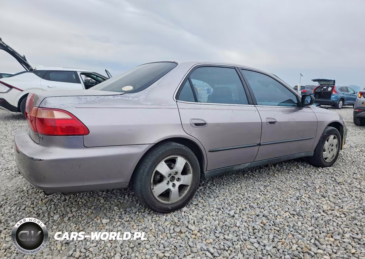 2000 Honda Accord Lx VIN:1HGCG164XYA015637 - 3