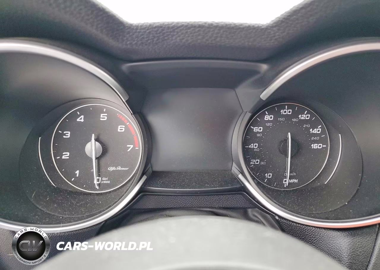 2023 Alfa Romeo Stelvio Sprint VIN:ZASPAKAN5P7D58169 - 9