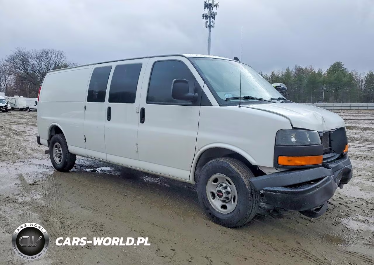 2018 GMC Savana G2500 VIN:1GTW7BFG8J1332379 - 4