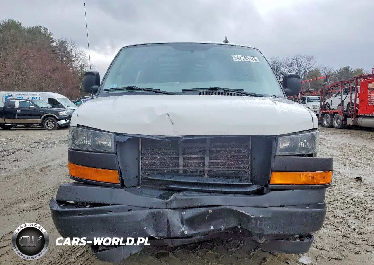 2018 GMC Savana G2500 VIN:1GTW7BFG8J1332379 - 5