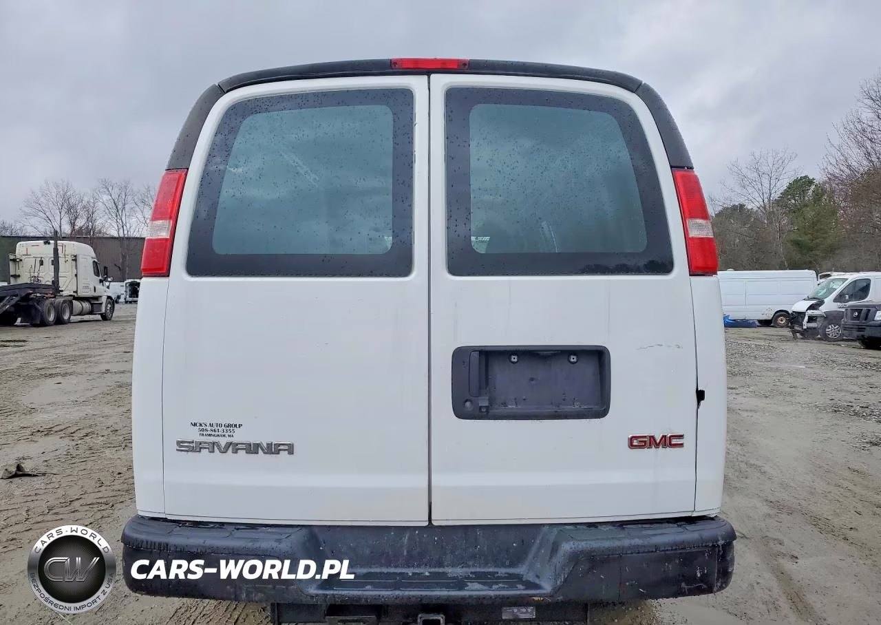 2018 GMC Savana G2500 VIN:1GTW7BFG8J1332379 - 6