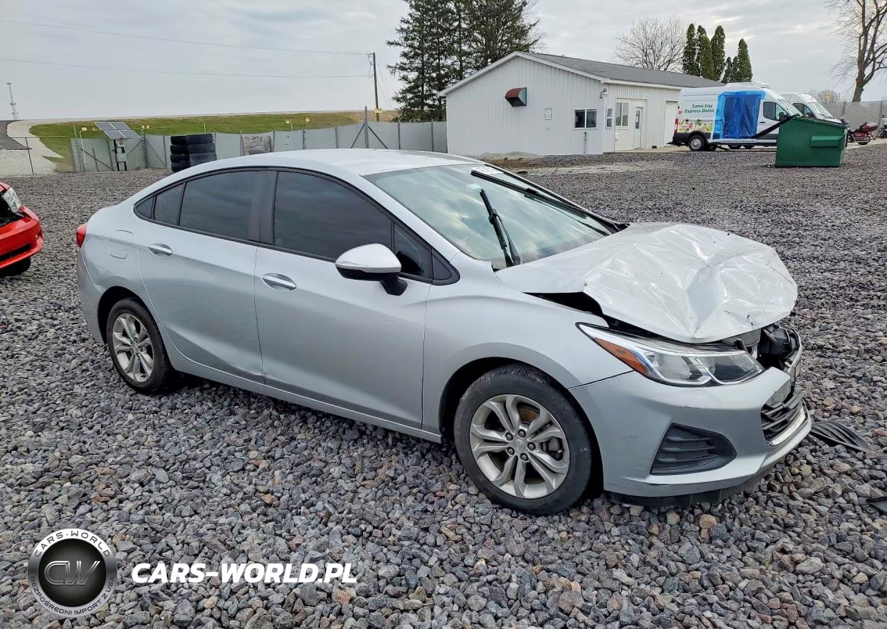2019 Chevrolet Cruze Ls VIN:1G1BC5SM3K7148742 - 4