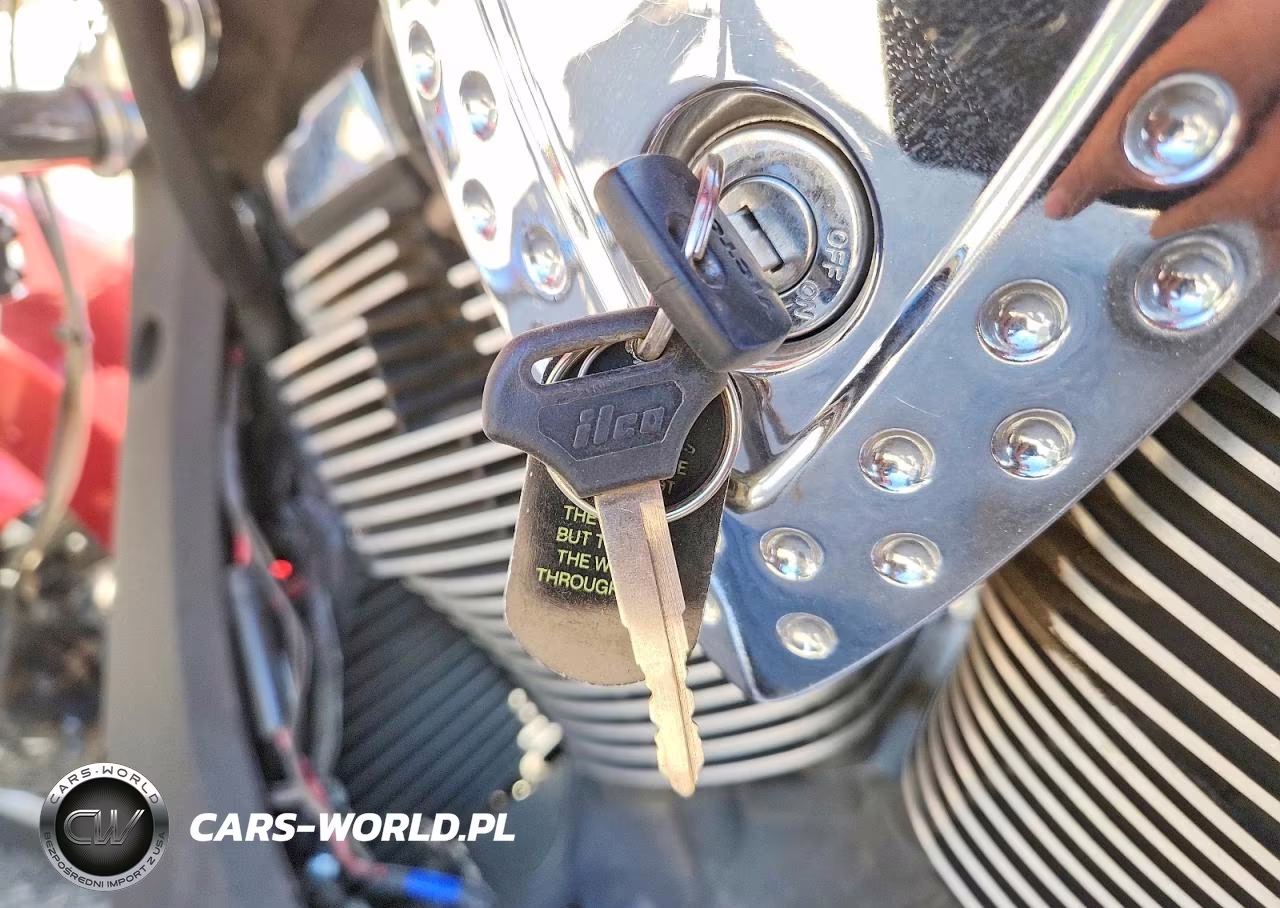2012 Victory Motorcycles Cross Roads Custom VIN:5VPBW36N3C3008609 - 8