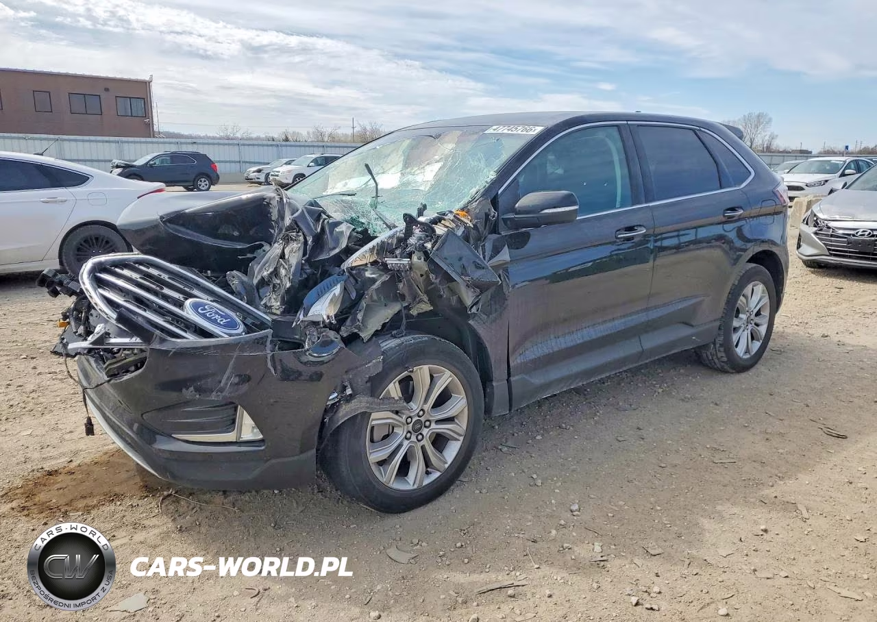 2024 Ford Edge Titanium