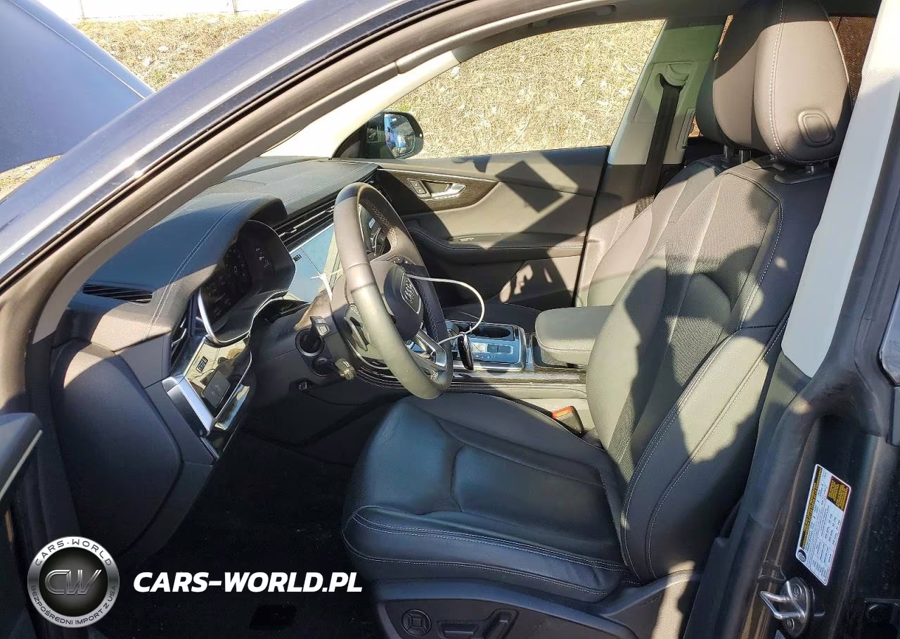2023 Audi Q8 Premium Plus S-Line VIN:WA1EVBF12PD037969 - 7