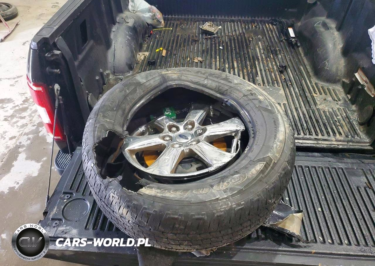 2018 Ford F150 Supercrew VIN:1FTEW1EP9JFB56052 - 12